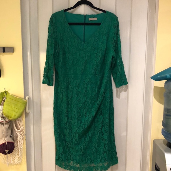 Beautiful green lace overlay Planet brand dress - Picture 1 of 8